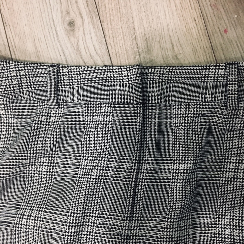 Patterned Pants - Picture 5 of 5